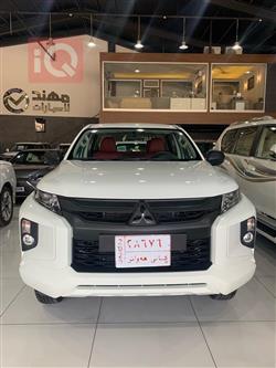 میتسوبیشی L200